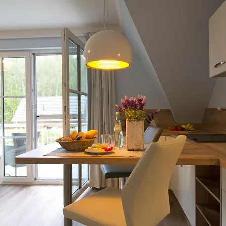 Lavendelblume - 4 Sterne - Inklusive Eigener Bikebox Mit Strom, Waeschepaket, Power Wlan, Parkplatz, Early Checkin # Bestpreisgarantie # Διαμέρισμα