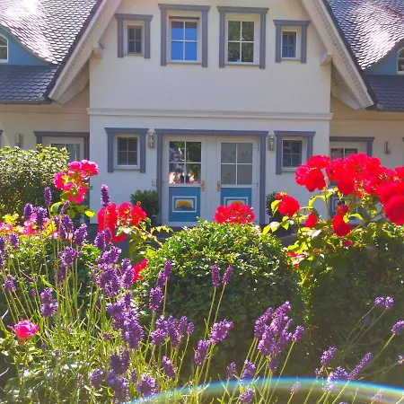 Lavendelblume - 4 Sterne - Inklusive Eigener Bikebox Mit Strom, Waeschepaket, Power Wlan, Parkplatz, Early Checkin # Bestpreisgarantie # Διαμέρισμα *