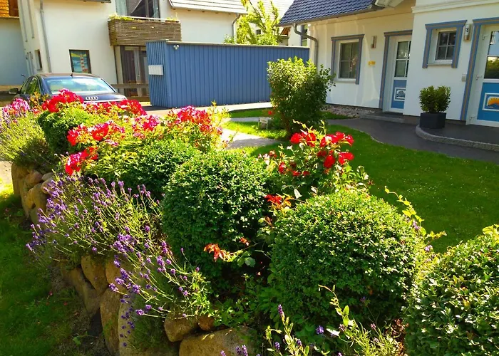 Lavendelblume - 4 Sterne - Inklusive Eigener Bikebox Mit Strom, Waeschepaket, Power Wlan, Parkplatz, Early Checkin # Bestpreisgarantie #