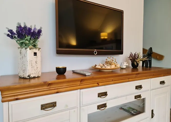 Lavendelblume - 4 Sterne - Inklusive Eigener Bikebox Mit Strom, Waeschepaket, Power Wlan, Parkplatz, Early Checkin # Bestpreisgarantie # شقة *