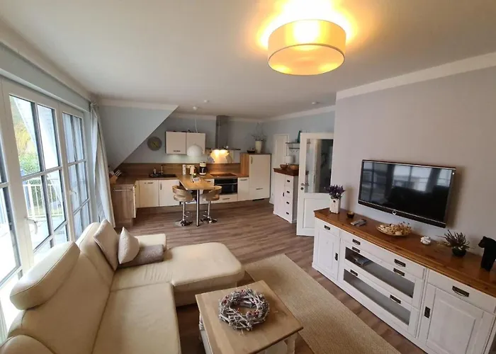 Lavendelblume - 4 Sterne - Inklusive Eigener Bikebox Mit Strom, Waeschepaket, Power Wlan, Parkplatz, Early Checkin # Bestpreisgarantie # شقة زنغست