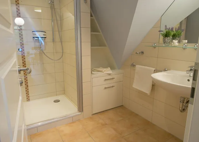 شقة Lavendelblume - 4 Sterne - Inklusive Eigener Bikebox Mit Strom, Waeschepaket, Power Wlan, Parkplatz, Early Checkin # Bestpreisgarantie #