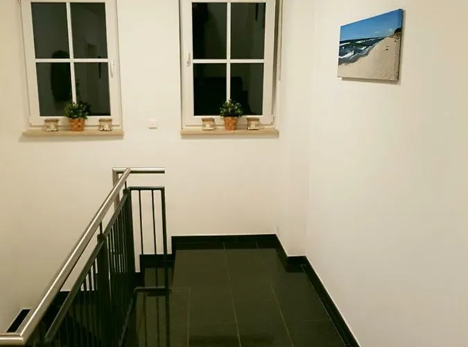 Lavendelblume - 4 Sterne - Inklusive Eigener Bikebox Mit Strom, Waeschepaket, Power Wlan, Parkplatz, Early Checkin # Bestpreisgarantie # شقة زنغست