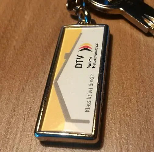 Lavendelblume - 4 Sterne - Inklusive Eigener Bikebox Mit Strom, Waeschepaket, Power Wlan, Parkplatz, Early Checkin # Bestpreisgarantie # شقة *